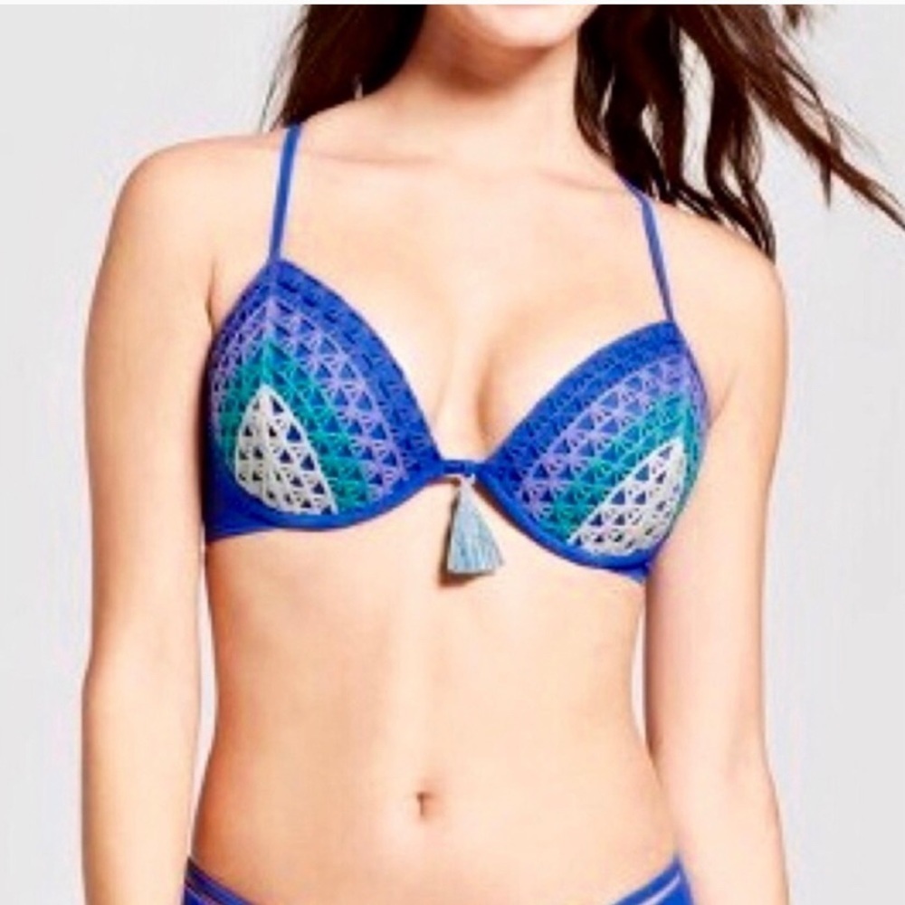 🌺Shade & shore blue crochet bikini top 38C tassel
